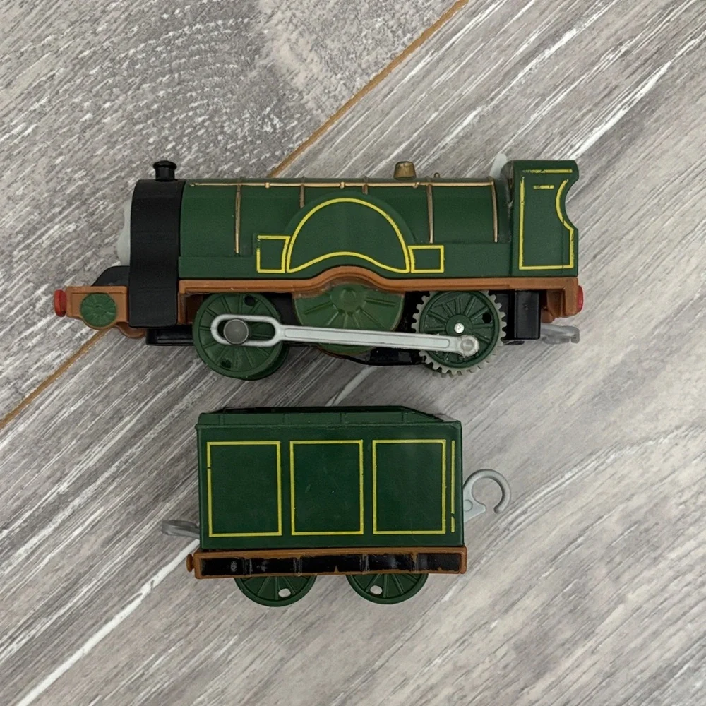 Motorized Trackmaster Emily & Tender - Works!